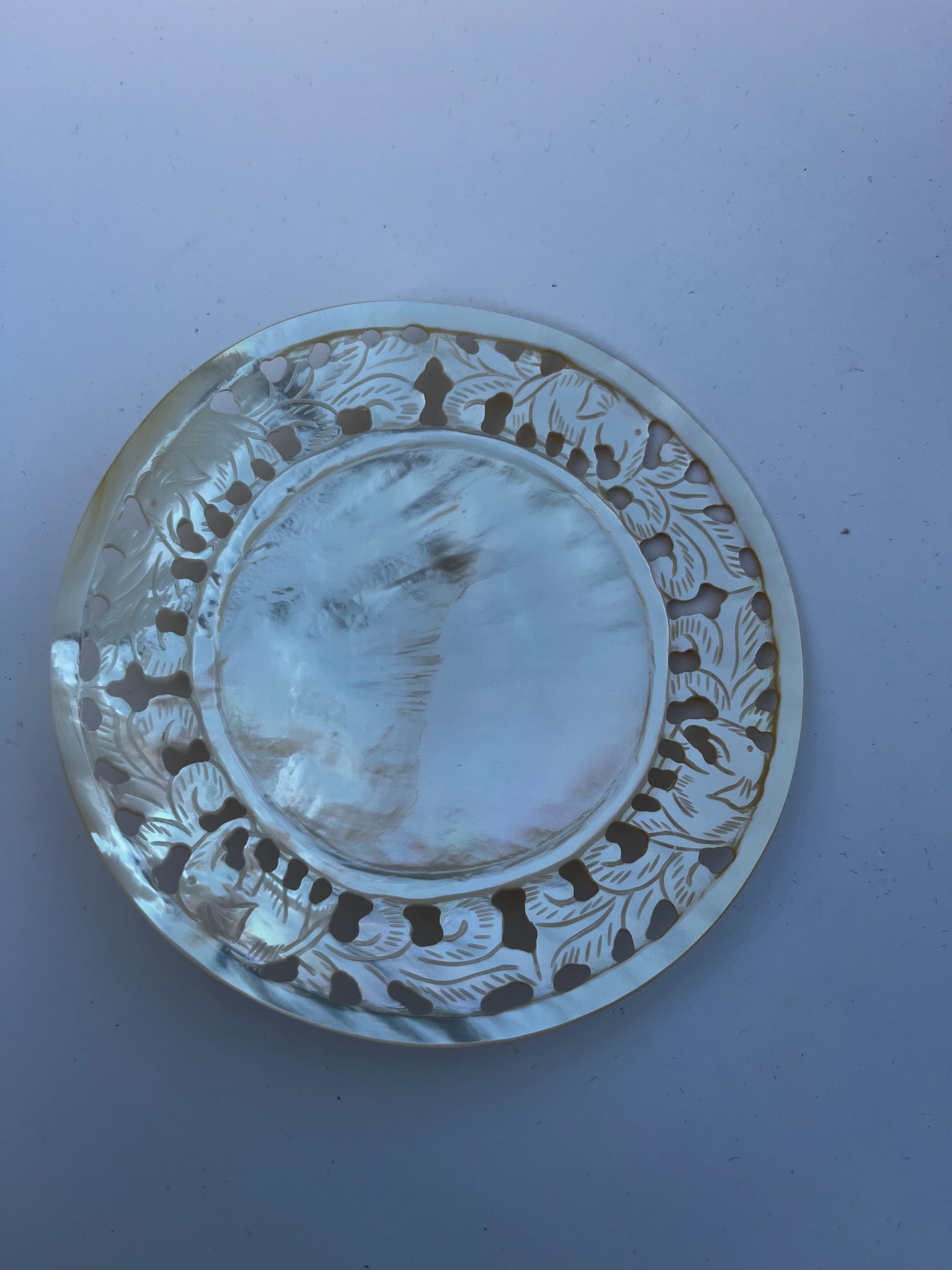 Hand-Carved Mother of Pearl Floral Decorative Dish 14 cm
