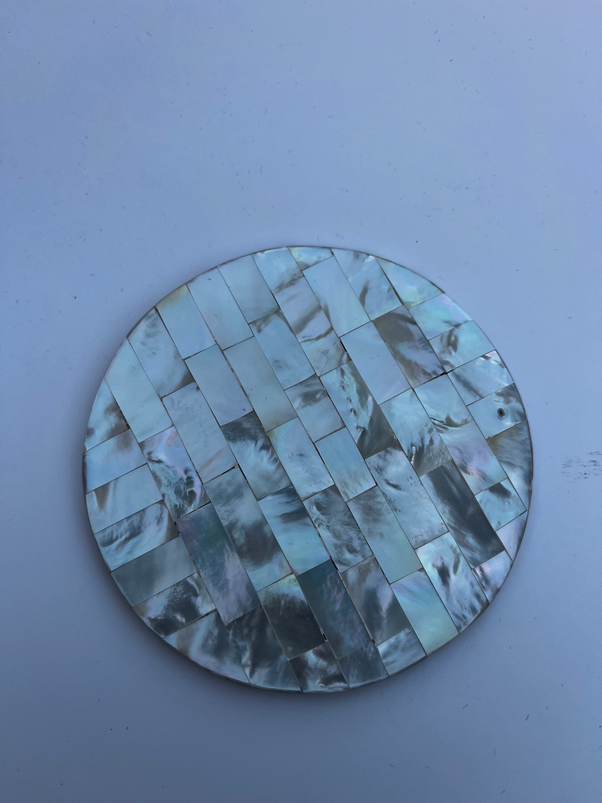Handmade Mother of Pearl Non-Slip Round shape Coasters - Set of 4 11 cm