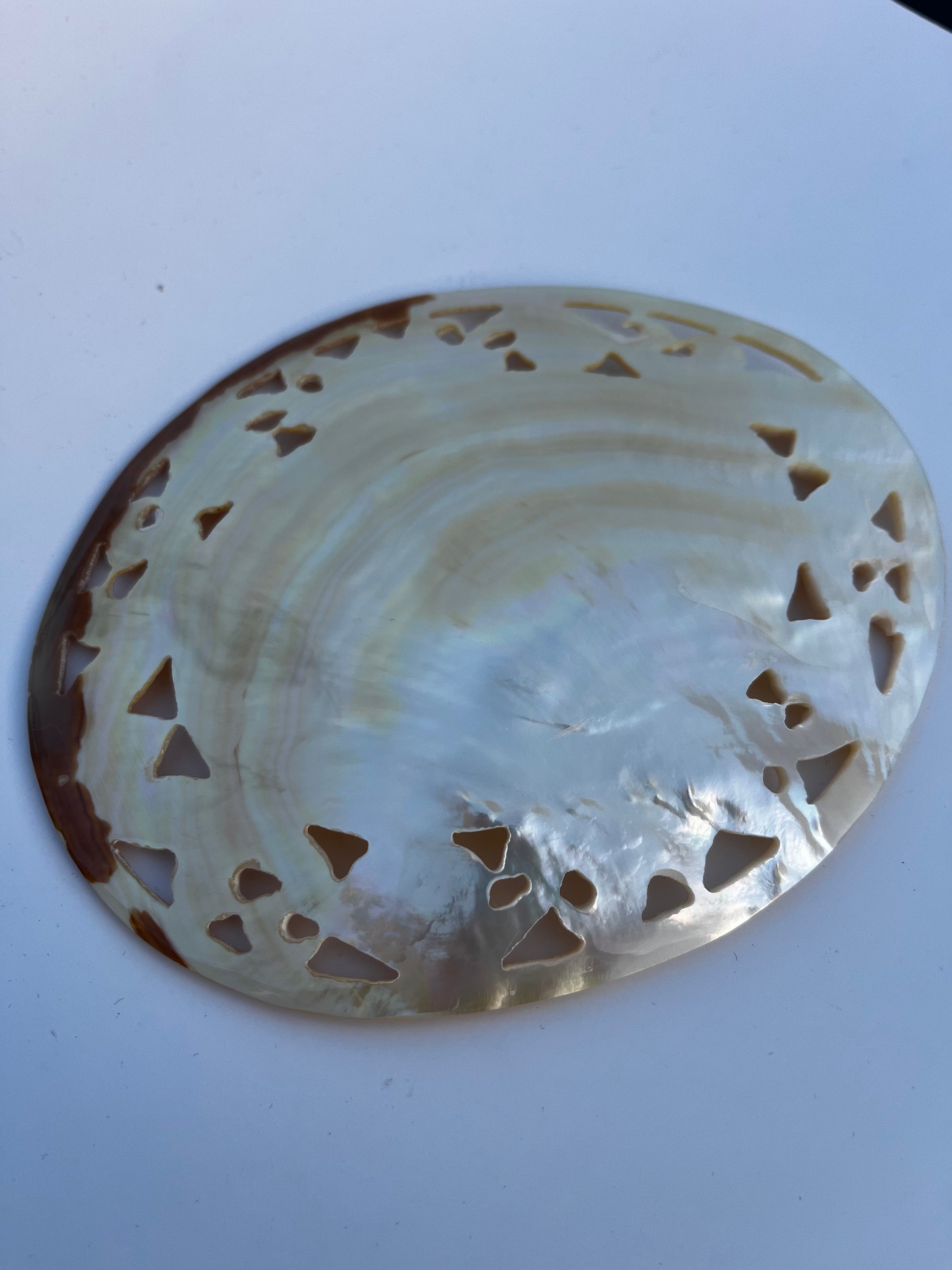 Hand-Carved Mother of Pearl Floral Decorative Dish 14 cm