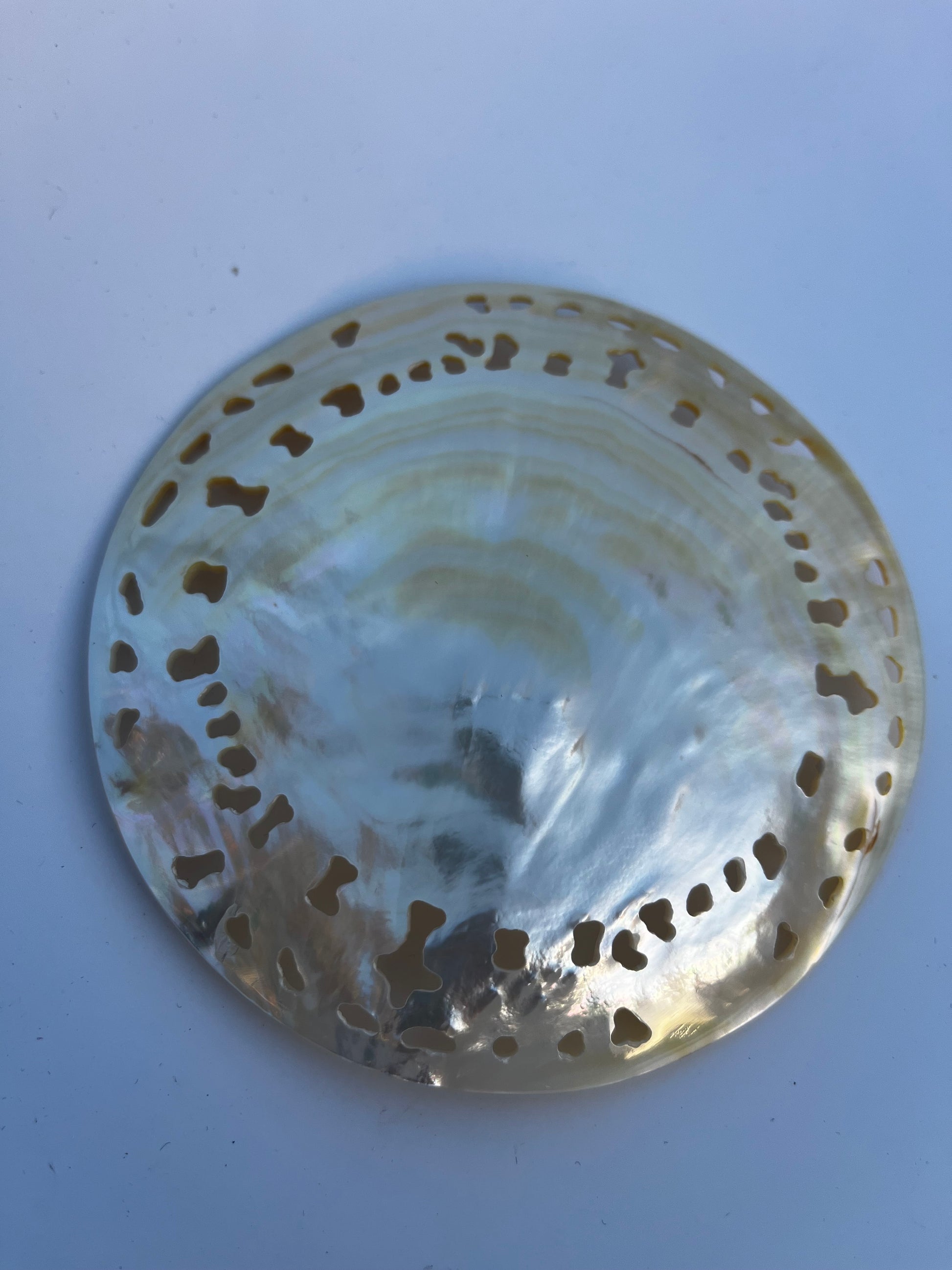 Hand-Carved Mother of Pearl Floral Decorative Dish 14 cm