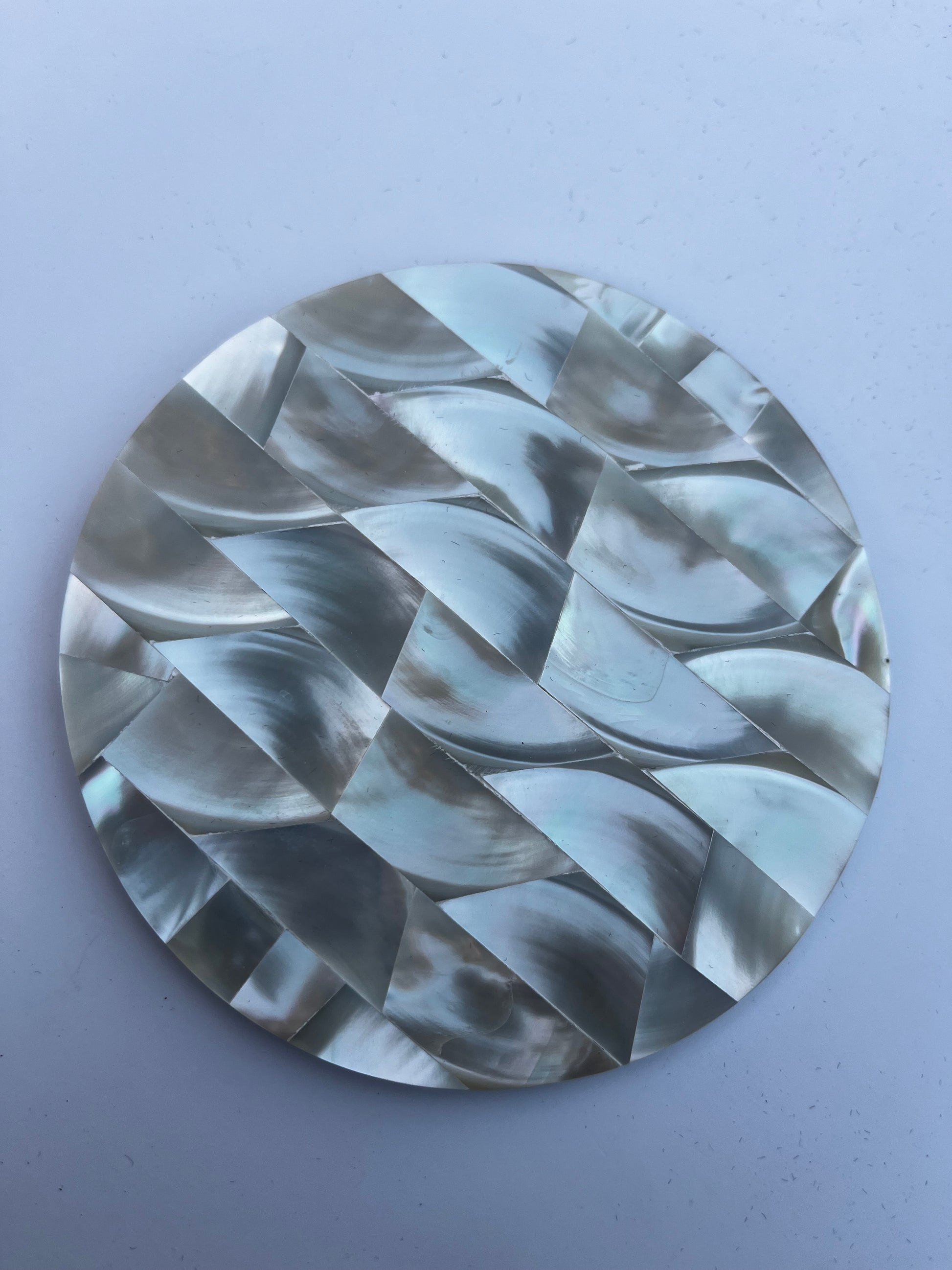 Handmade Mother of Pearl Non-Slip Round shape Coasters - Set of 4 11 cm