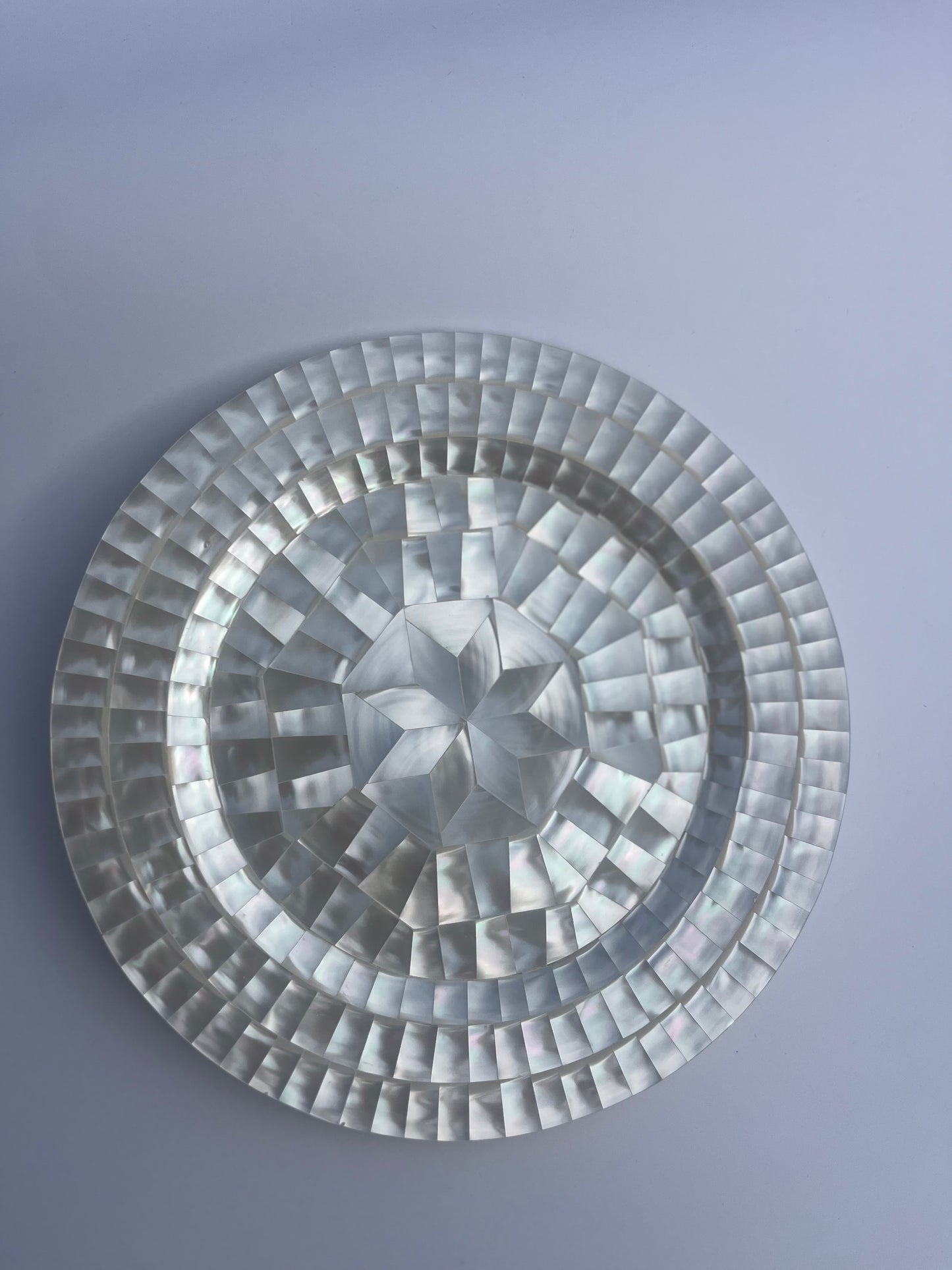 Handcrafted Mother of Pearl Small Round Plate, 19 cm – Double-Sided Decorative Plate with Pearl Top & Bottom”