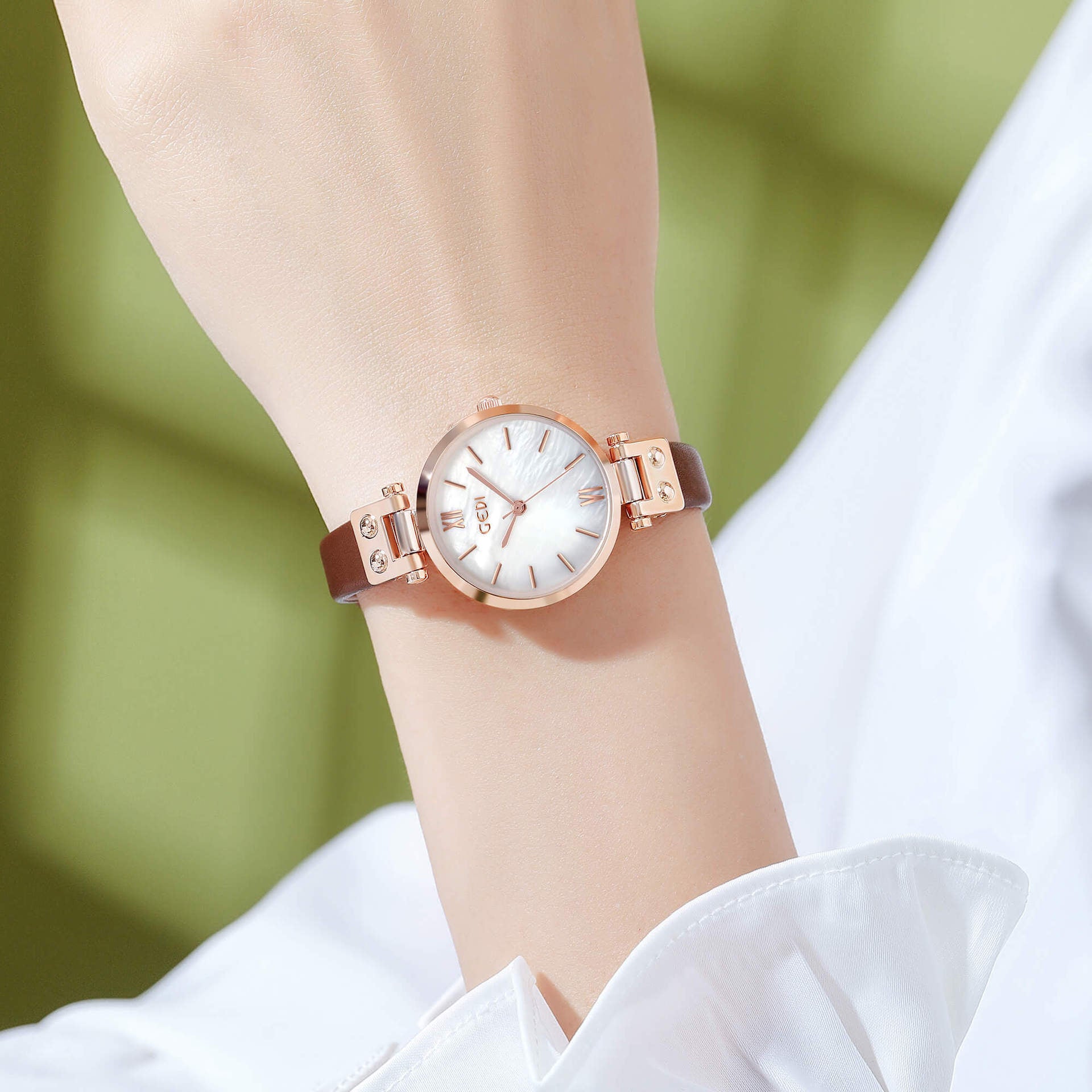 Cody&#039;s New Literary Style Net Red Female Student Watch Thin Strap Exquisite Small Dial Ladies Waterproof Watch