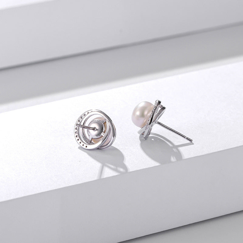 S925 Sterling Silver Pearl Stud Earrings Female Niche Design Versatile Light Luxury Fashion Ear Jewelry