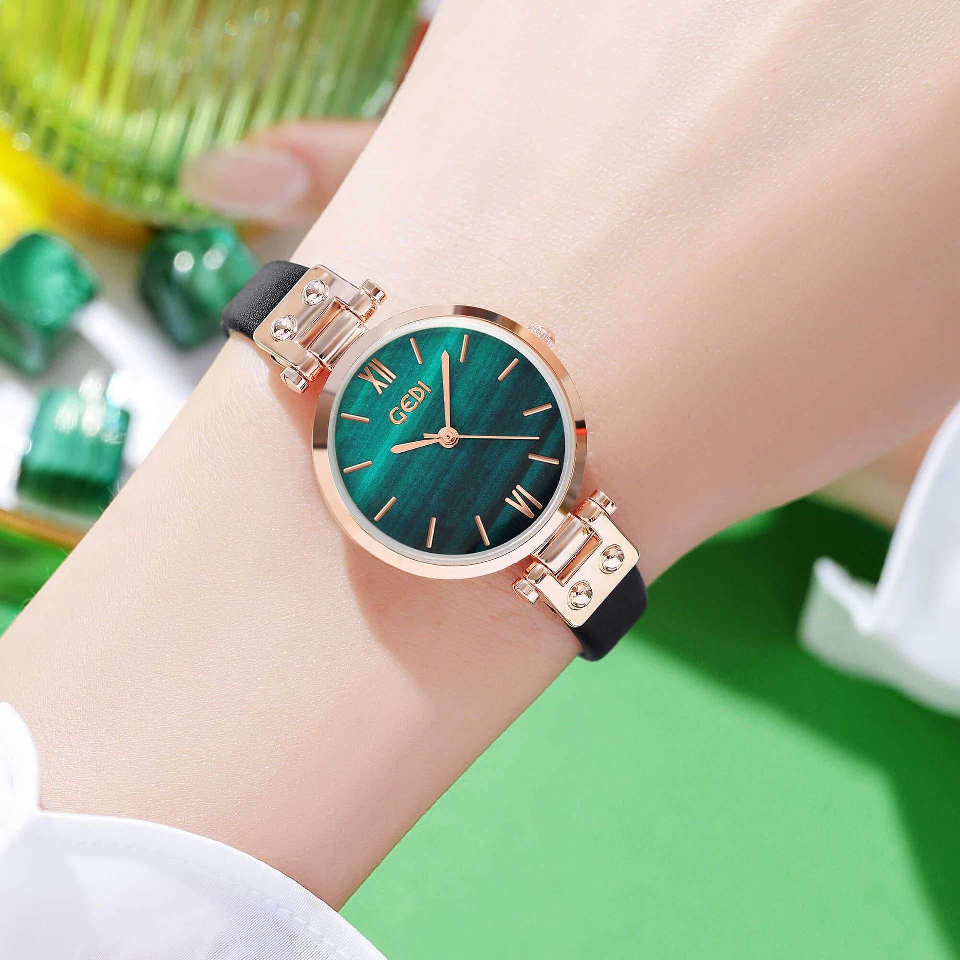 Cody&#039;s New Literary Style Net Red Female Student Watch Thin Strap Exquisite Small Dial Ladies Waterproof Watch