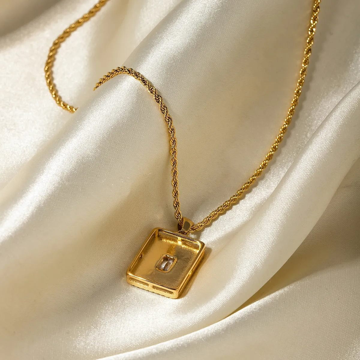 18K Gold Plated Stainless Steel Malachite & Zircon Pendant Necklace – IG Style Square Inlay Chain for Men & Women