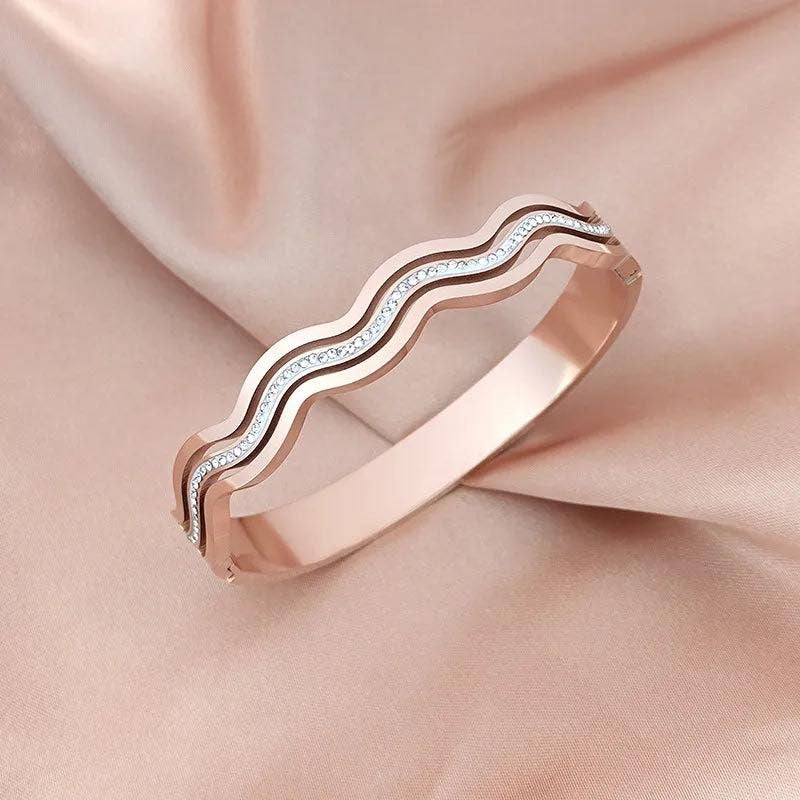 18K Gold Plated Stainless Steel Bangle for Women – Geometric Rhinestone Inlay Bracelet, Classic Glamorous Style, Rose Gold/Gold/Silver, Elegant Gift Jewelry